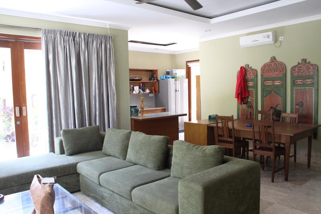 Bayshore Residence Candidasa Rum bild